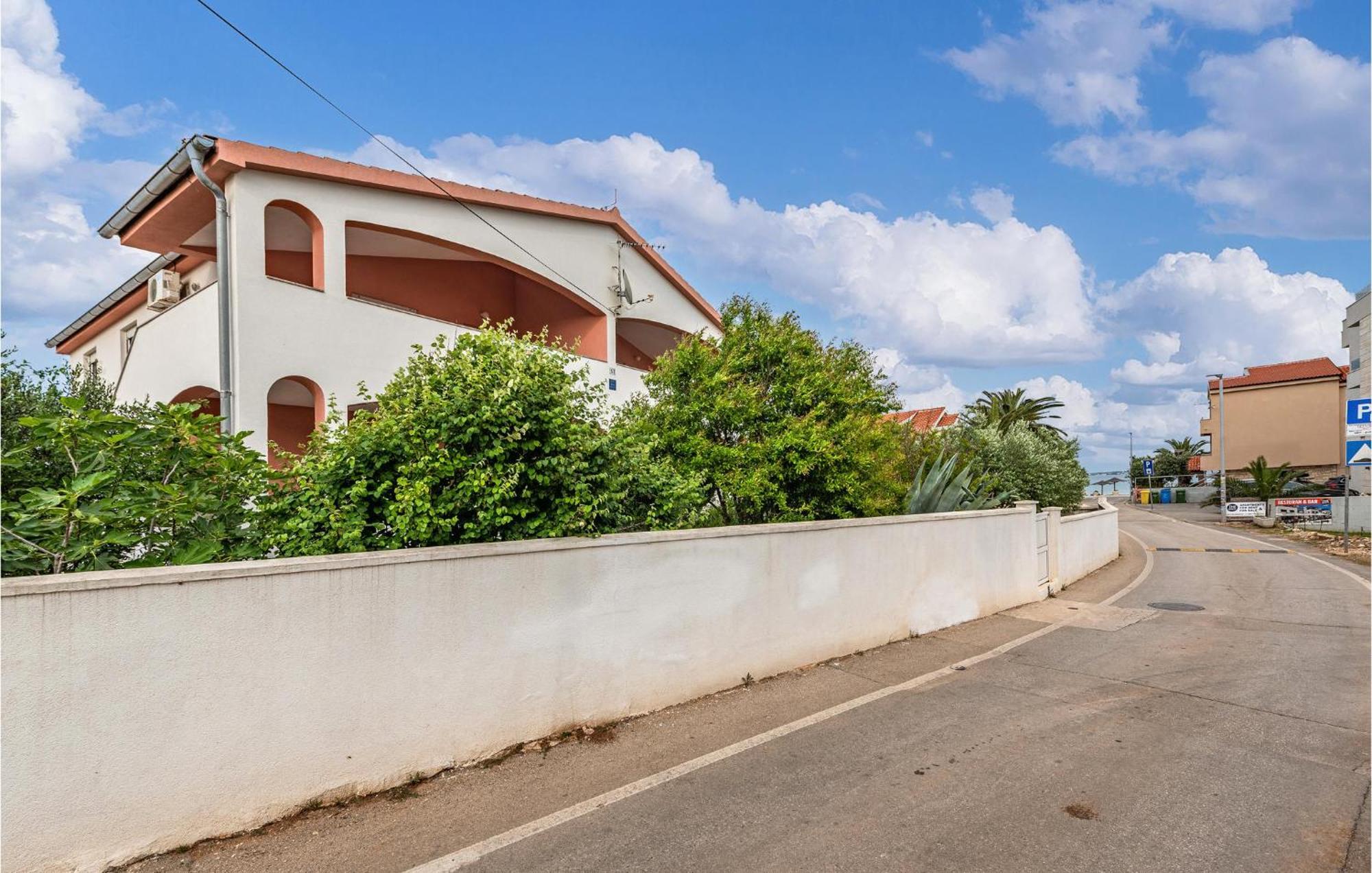 Beautiful Apartment In Vir With Wifi Exterior foto
